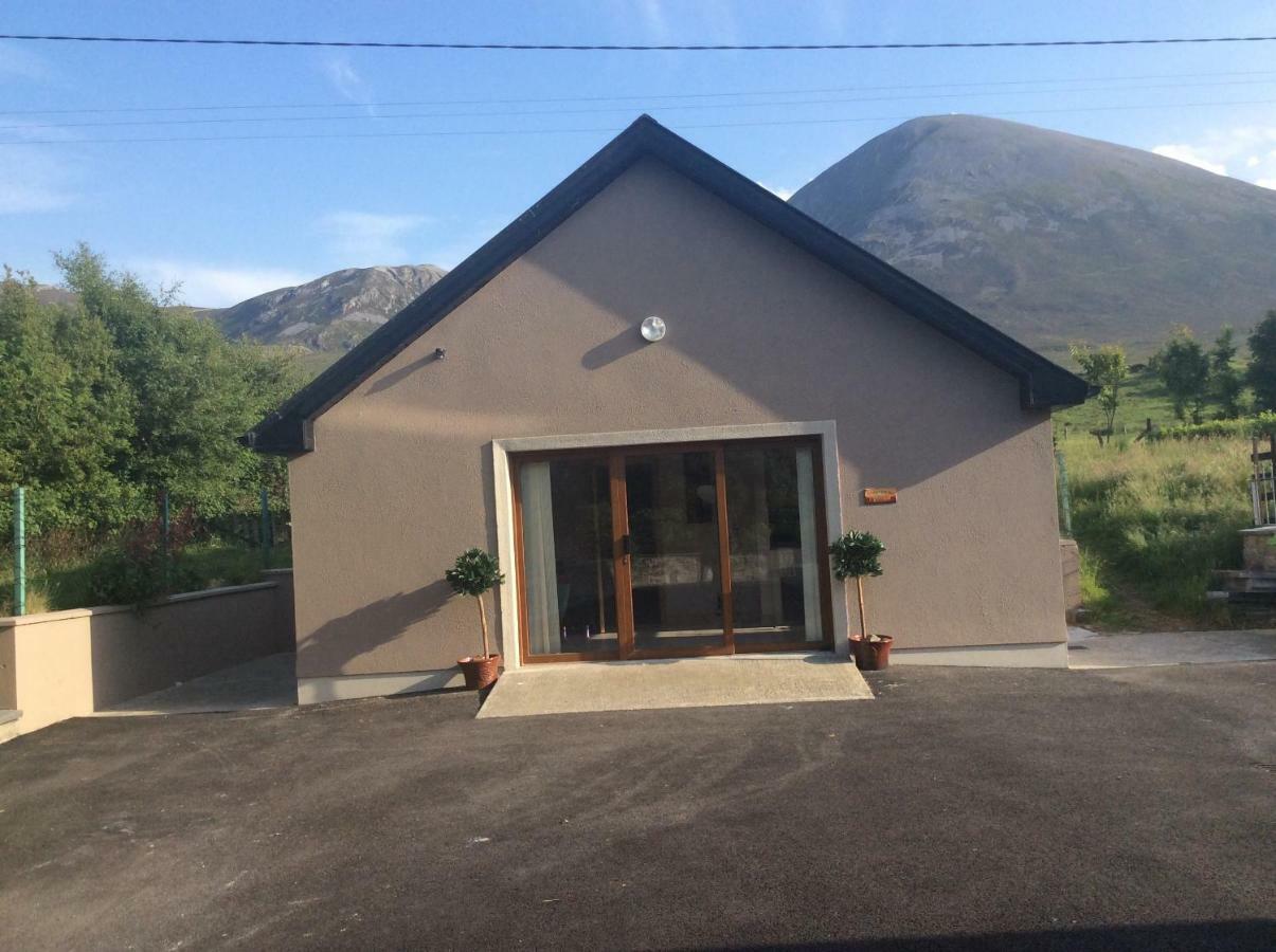 Reek View - Two Bedroom Cottage Westport Extérieur photo