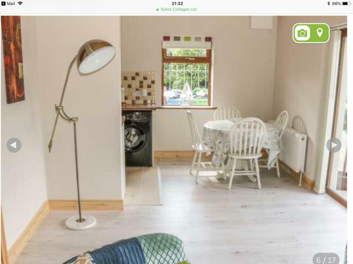 Reek View - Two Bedroom Cottage Westport Extérieur photo