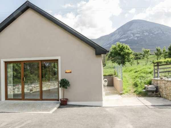 Reek View - Two Bedroom Cottage Westport Extérieur photo